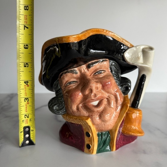 VINTAGE Royal Doulton Town Crier Toby Jug D6530 Large Character Mug England - Picture 7 of 7